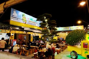 tempat makan 24 jam di Kota Medan, Si Bolang Durian