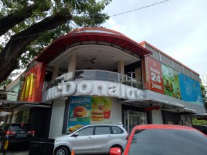 tempat makan 24 jam di Kota Medan, McDonald Merdeka Walk