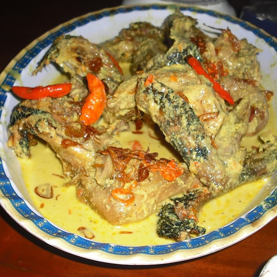 kuliner pedas di Malang, Ayam Lodho, Cari Makan Aja